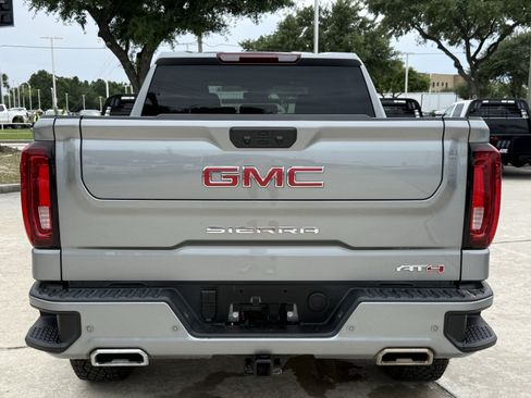 Used 2025 GMC Sierra 1500 AT4 AWD/4WD image 6
