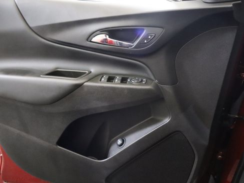 Used 2024 Chevrolet Equinox LT w/ LPO, Floor Liner Package FWD image 35