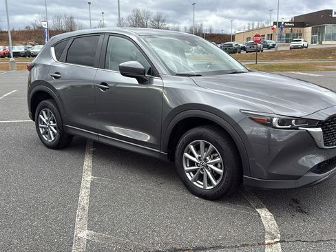 Used 2022 MAZDA CX-5 AWD 2.5 S w/ Preferred Package image 2