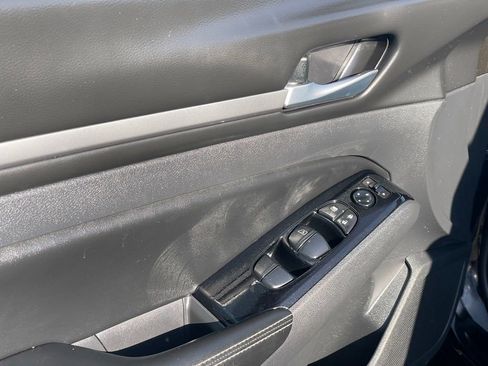 Certified 2025 Nissan Altima 2.5 SL AWD/4WD image 13