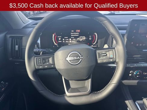 New 2026 Nissan Pathfinder Platinum image 15