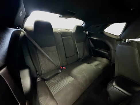 Used 2023 Dodge Challenger SXT RWD image 17