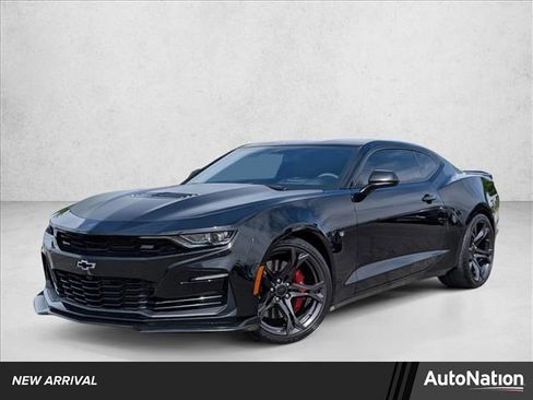 Used 2019 Chevrolet Camaro SS image 1