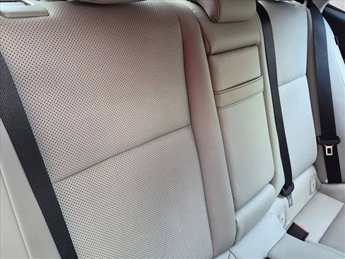 Used 2015 Lexus IS 250 RWD image 19