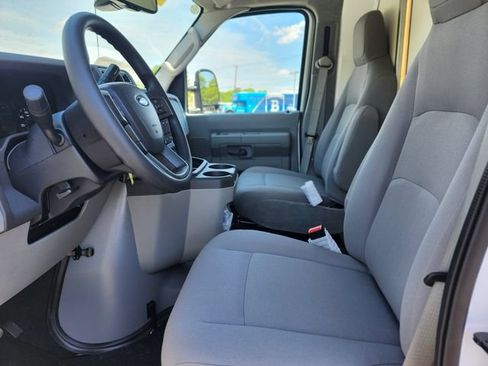 New 2027 Ford E-350 and Econoline 350 Super Duty w/ Power Equipment Group RWD image 13