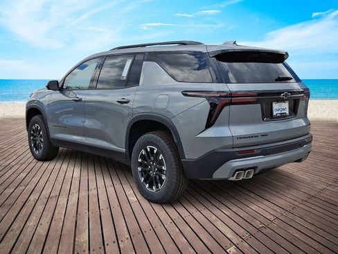 New 2026 Chevrolet Traverse Z71 w/ Enhanced Driving Package AWD/4WD image 3