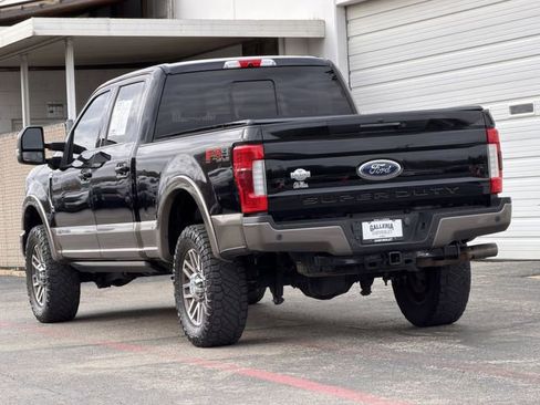 Used 2018 Ford F250 King Ranch w/ King Ranch Ultimate Package image 5