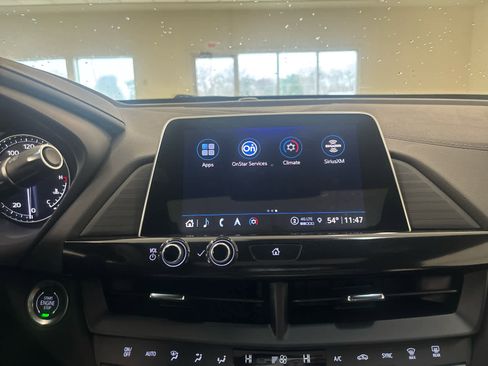 Used 2025 Cadillac CT4 Premium Luxury image 40