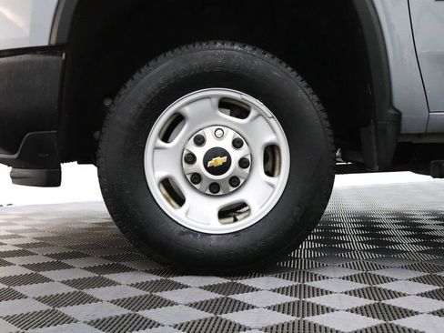 Certified 2024 Chevrolet Silverado 2500 W/T w/ WT Convenience Package AWD/4WD image 5