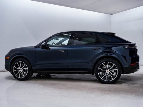 New 2026 Porsche Cayenne Coupe image 2