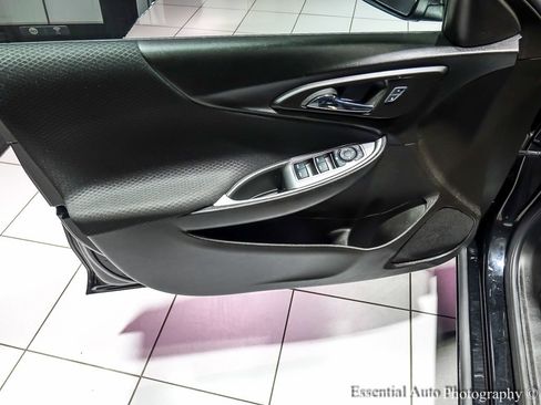 Used 2024 Chevrolet Malibu LT FWD image 25