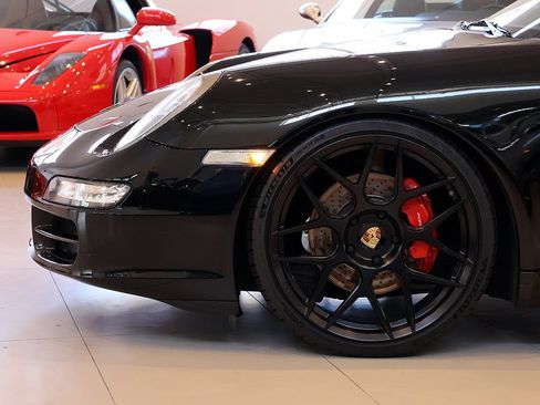 Used 2005 Porsche 911 Carrera S RWD image 57