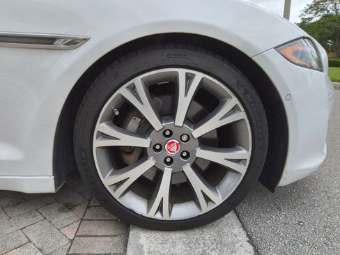 Used 2019 Jaguar XJ L Portfolio RWD image 53