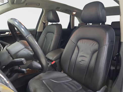 Used 2010 Audi Q5 3.2 Prestige image 16