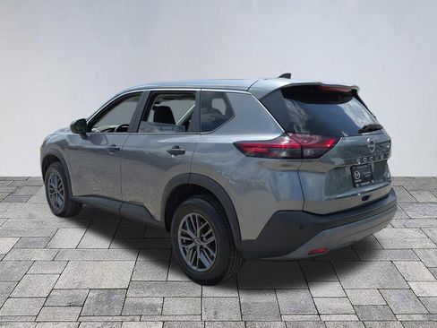 Used 2023 Nissan Rogue S FWD image 5
