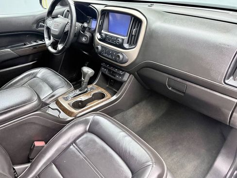 Used 2018 GMC Canyon Denali image 12