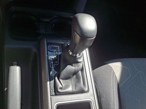 Used 2023 Toyota Tacoma TRD Off-Road AWD/4WD image 11