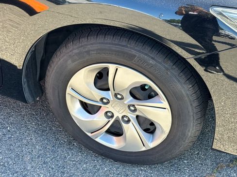 Used 2014 Honda Civic LX image 14