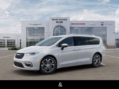 New 2026 Chrysler Pacifica Pinnacle w/ Trailer Tow Group AWD/4WD image 3