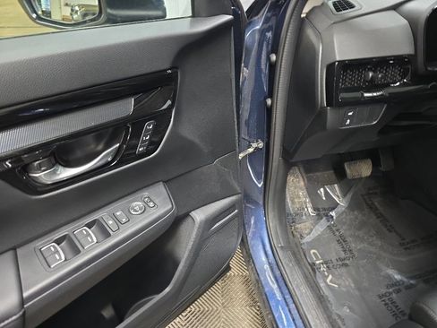 Used 2024 Honda CR-V EX-L image 28