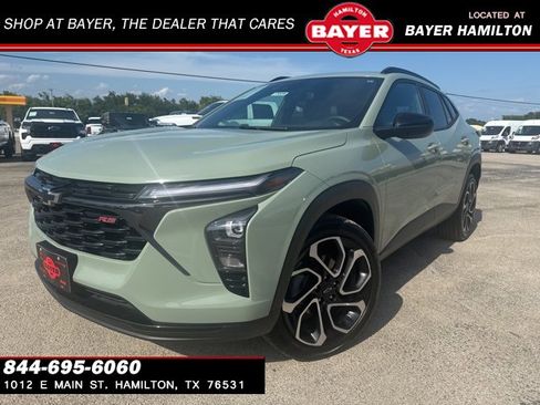 Used 2024 Chevrolet Trax RS w/ Driver Confidence Package image 1