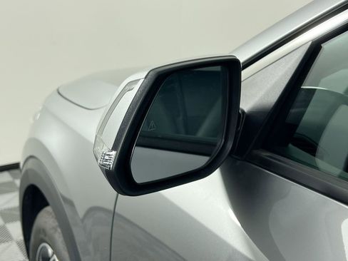 New 2025 Kia Niro SX image 12