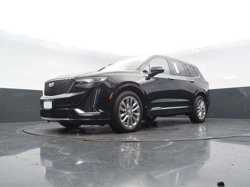 Certified 2024 Cadillac XT6 Premium Luxury w/ LPO, Floor Liner Package image 50