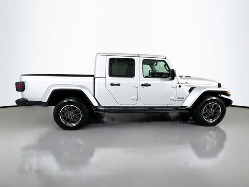 Used 2023 Jeep Gladiator Overland image 5