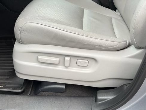 Used 2023 Honda Passport EX-L image 9
