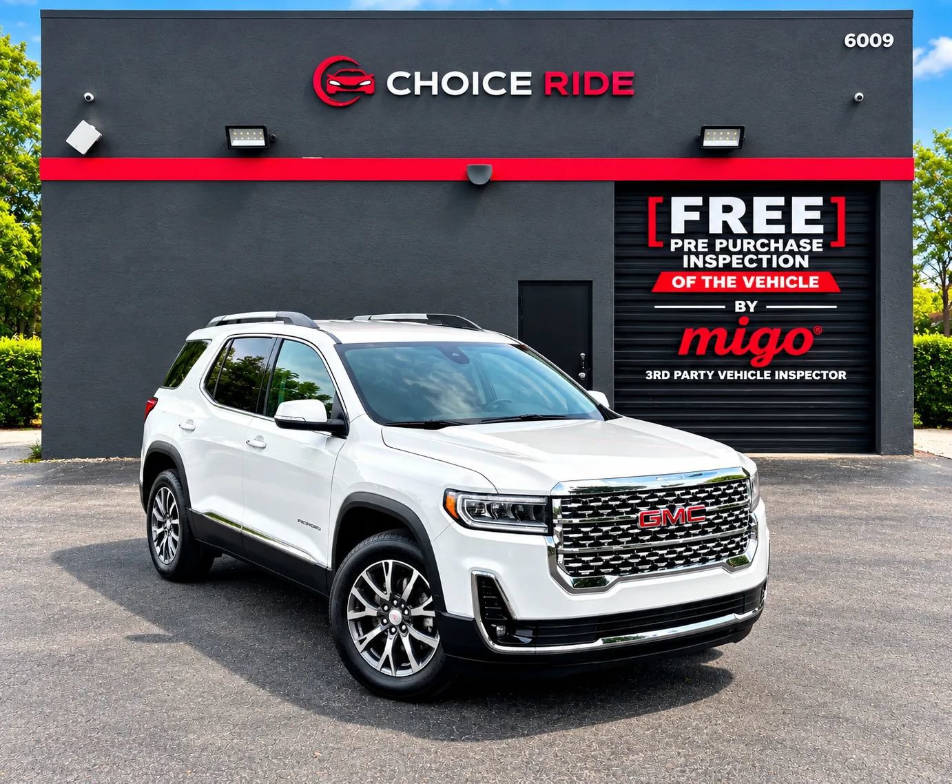 Used 2023 GMC Acadia SLE w/ Driver Convenience Package FWD image 1