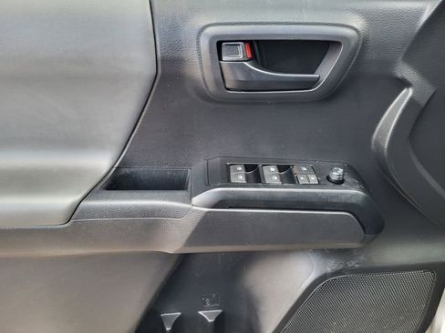 Used 2023 Toyota Tacoma SR image 13
