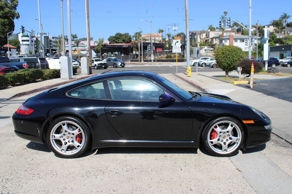 Used 2006 Porsche 911 Carrera S RWD image 7