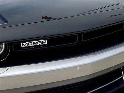Used 2017 Dodge Challenger R/T Scat Pack RWD image 25