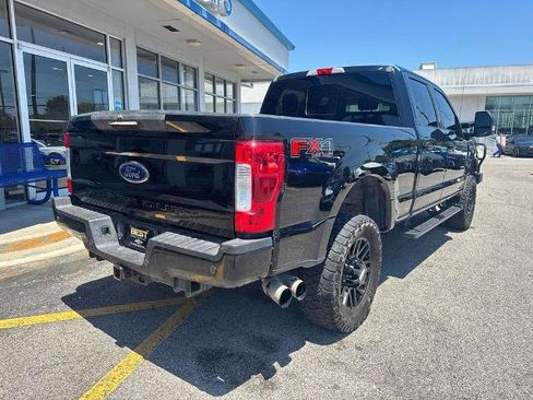 Used 2019 Ford F250 Lariat w/ Lariat Ultimate Package AWD/4WD image 8