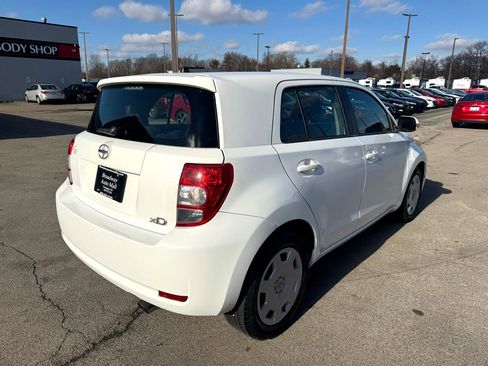 Used 2008 Scion xD image 3