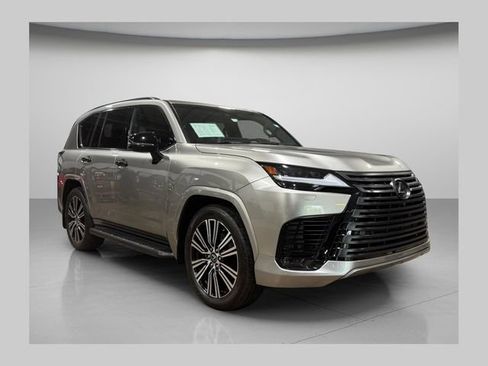 Used 2024 Lexus LX 600 4WD w/ Appearance Package image 1