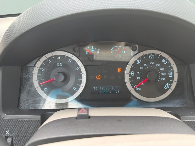 Used 2012 Ford Escape XLT FWD image 9