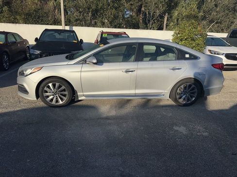 Used 2016 Hyundai Sonata Sport w/ Option Group 02 image 2