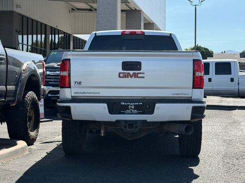 Used 2018 GMC Sierra 2500 Denali w/ Duramax Plus Package AWD/4WD image 43
