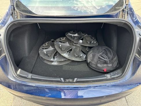 Used 2018 Tesla Model 3 Long Range AWD/4WD image 32