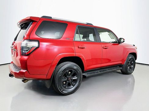 Used 2014 Toyota 4Runner SR5 w/ Upgrade Package image 7
