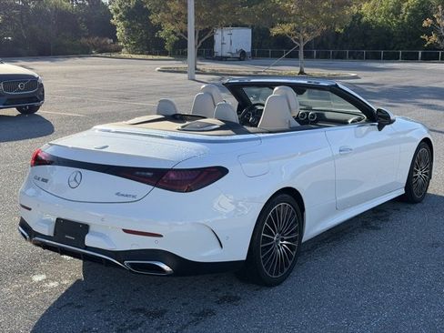 Used 2025 Mercedes-Benz CLE 300 4MATIC Cabriolet image 3