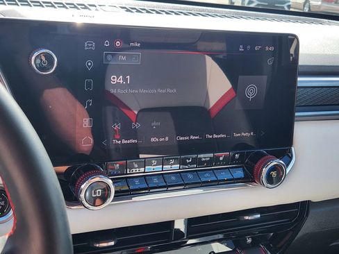 Used 2023 GMC Canyon AT4X image 20