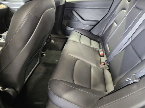 Used 2018 Tesla Model 3 Long Range RWD image 12