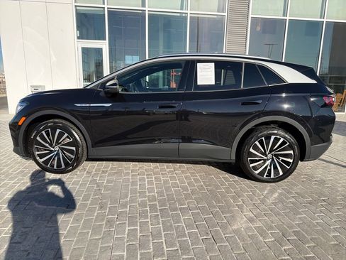 Certified 2023 Volkswagen ID.4 Pro S Plus image 2
