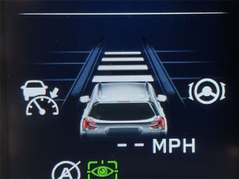 Used 2022 Subaru Forester Touring image 21