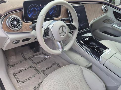 Used 2023 Mercedes-Benz EQE 350+ 4MATIC Sedan image 10
