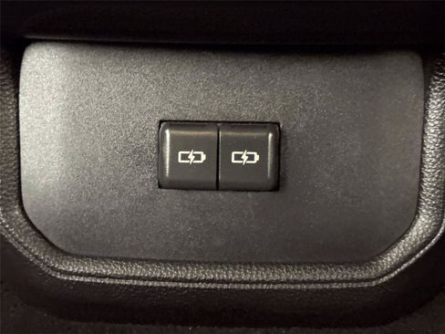 Certified 2025 Toyota Highlander XSE AWD/4WD image 37