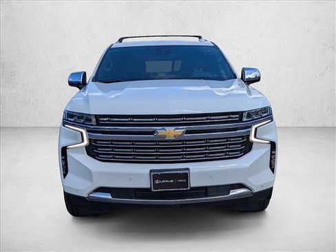 Used 2023 Chevrolet Tahoe Premier AWD/4WD image 2