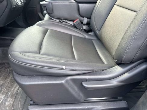 Used 2024 GMC Sierra 2500 Pro w/ Convenience Package image 21